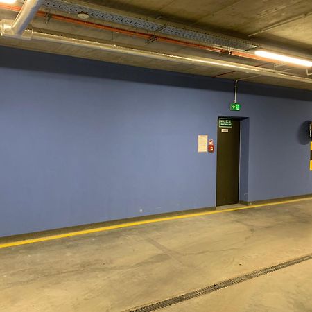 Apartamenty Wola Goleszowska Varşova Oda fotoğraf