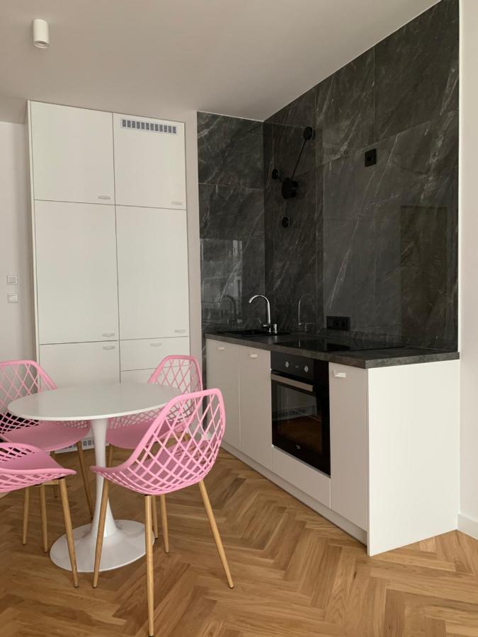 Apartamenty Wola Goleszowska Varşova Dış mekan fotoğraf