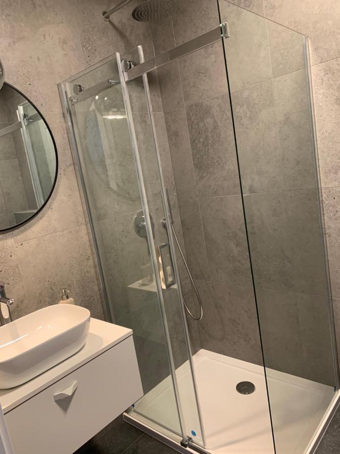 Apartamenty Wola Goleszowska Varşova Dış mekan fotoğraf